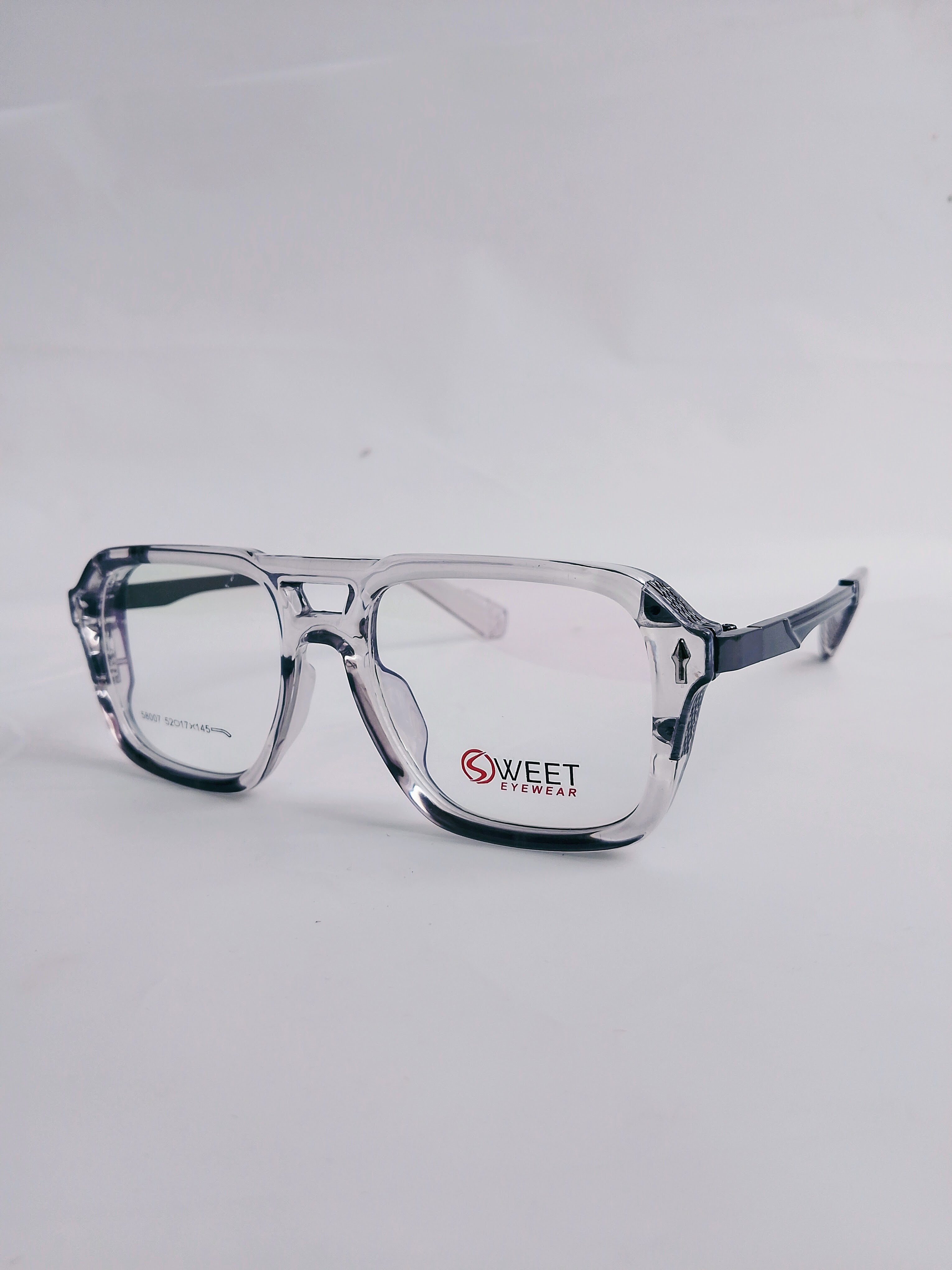 clear wayfarer with black temple