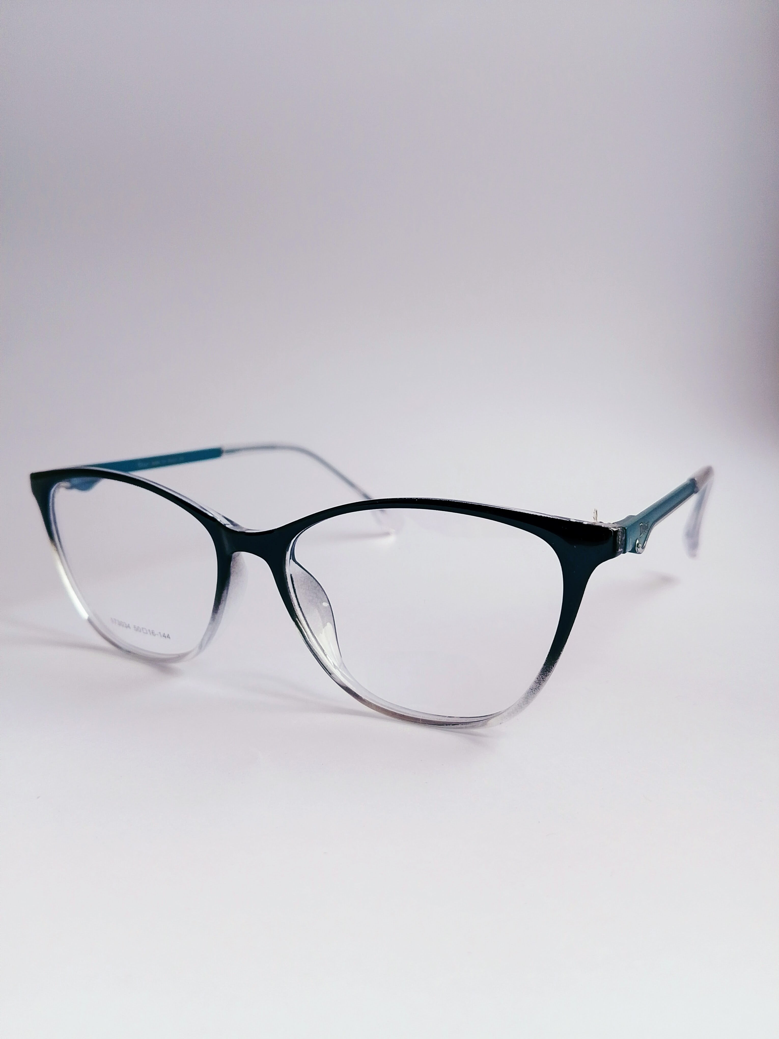 Velvet Teal Gradient Cat-Eye Eyeglasses – Front View