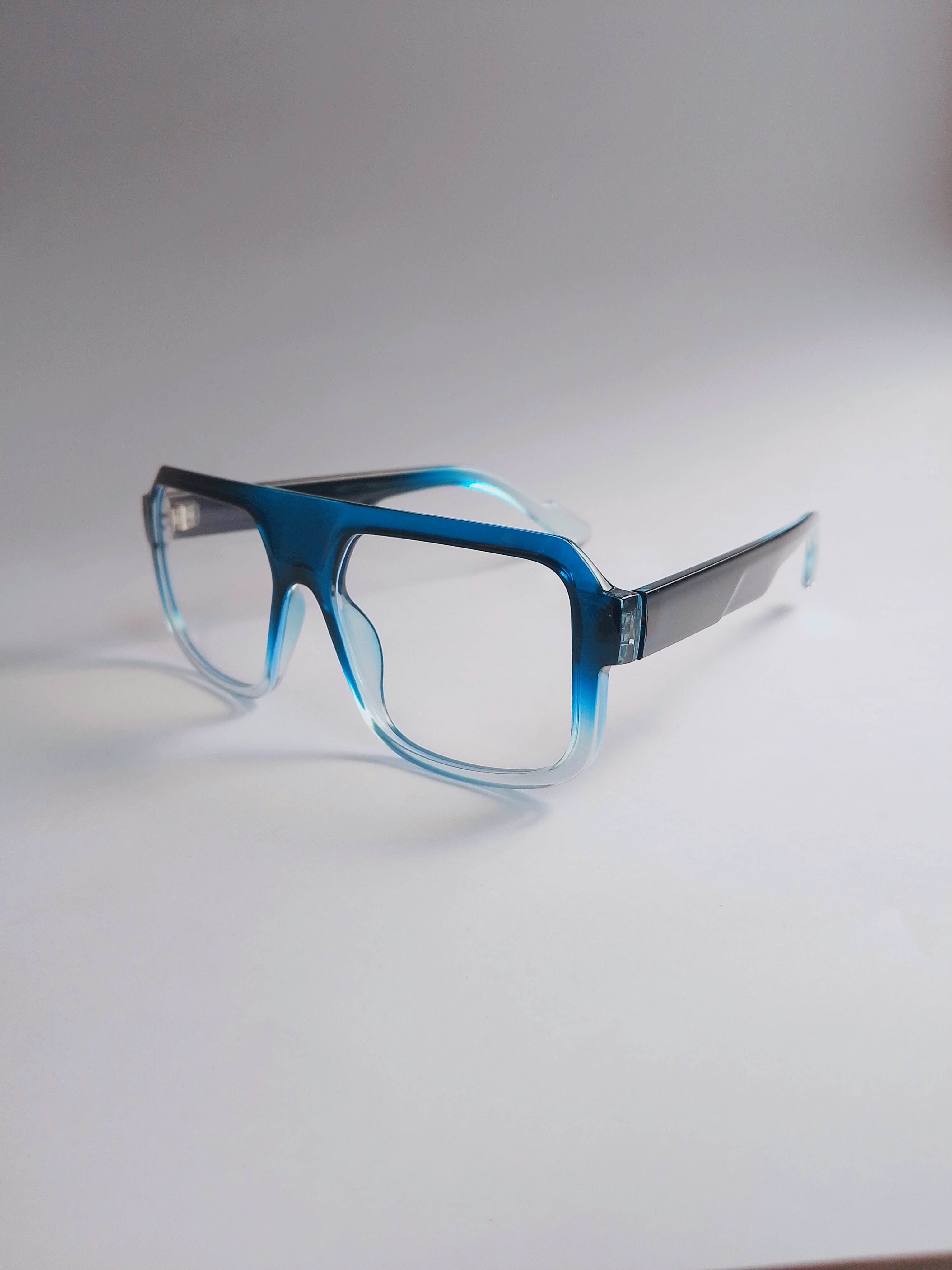 Teal Fade gradient square eyeglasses – 3/4 angle view