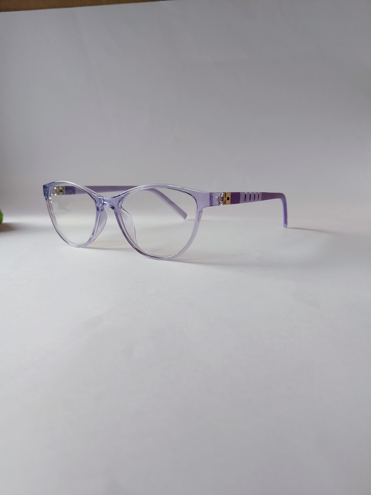 Lavender purple cat-eye kids frame, side view